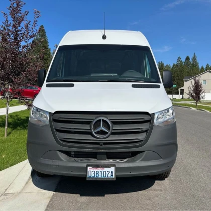 photo-2023-mercedes-benz-sprinter-2500-cargo
