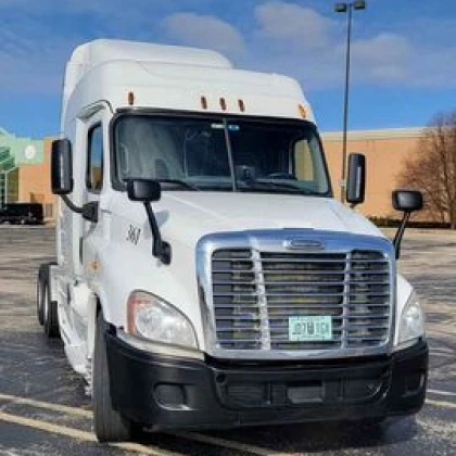 photo-truck-2014-freightliner-and-trailer-make-benson-48-2018-for-sale