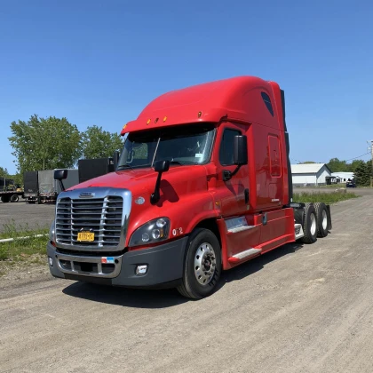 photo-freightliner-cascadia-2015-for-sale-1