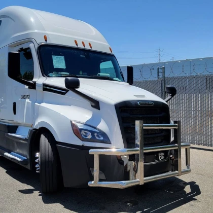 photo-prodazha-2018-freightliner-cascadia