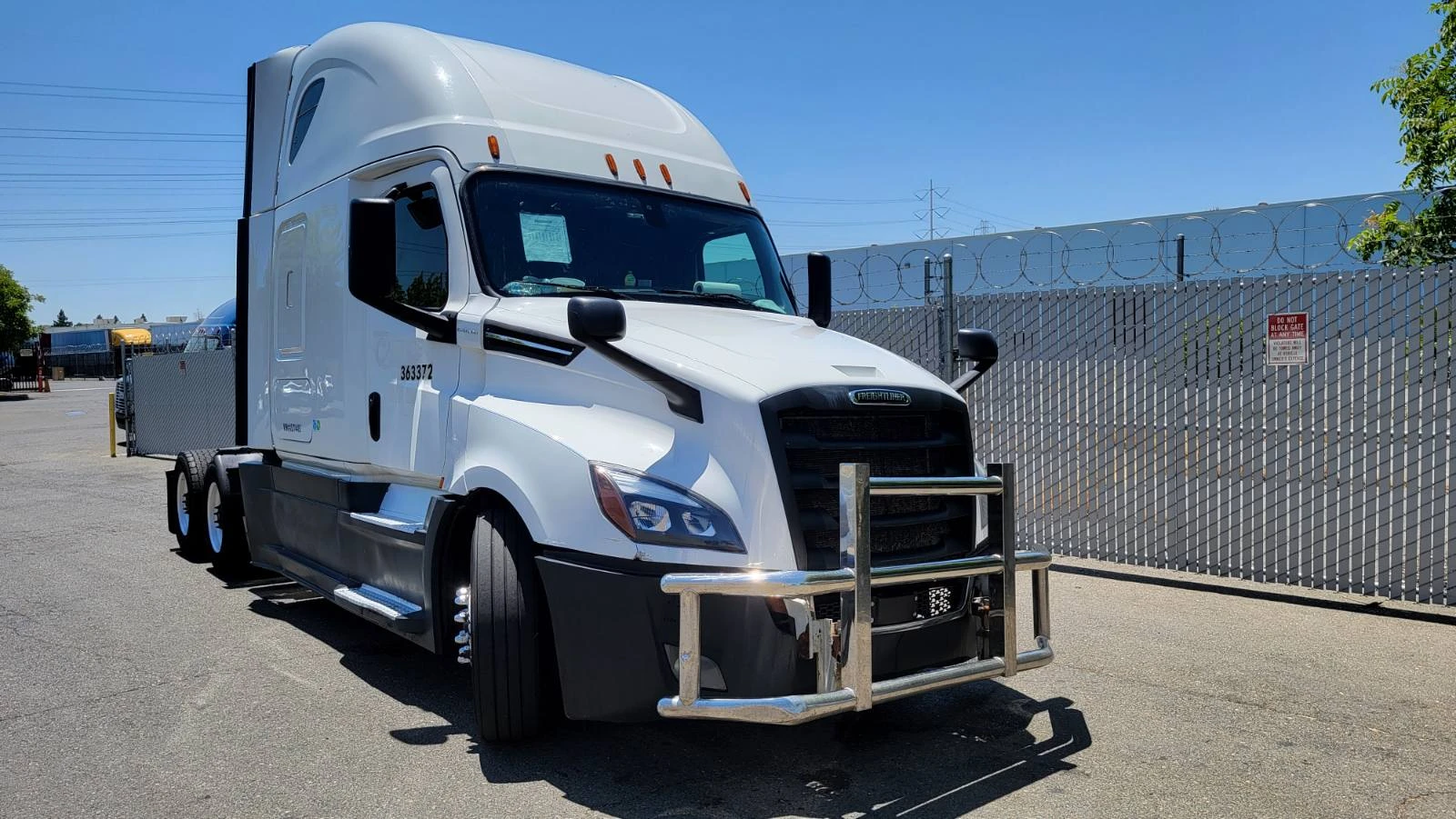 Продажа 2018 Freightliner Cascadia