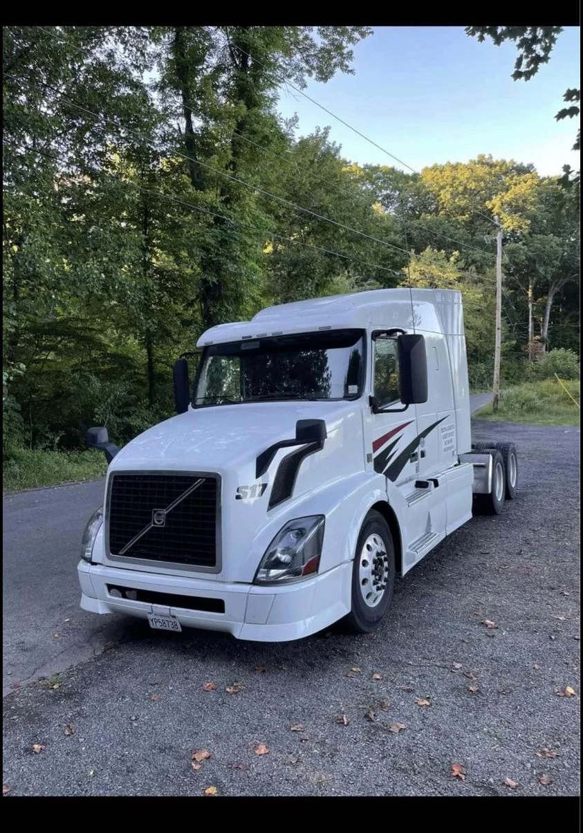 Volvo VNL 630 for Sale