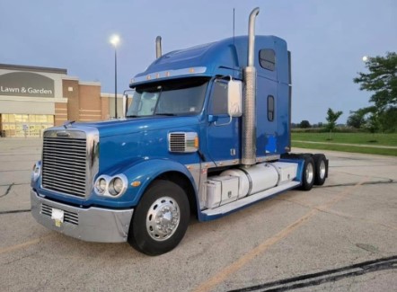 2015 Freightliner Coronado for Sale - Фото 2