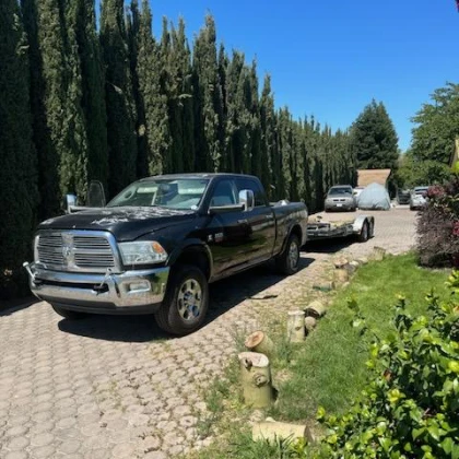 photo-prodaetsa-dodzh-ram-2500