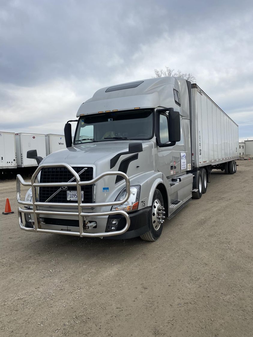 Продам Volvo vnl 760 Трак З трейлом - Фотографія 2