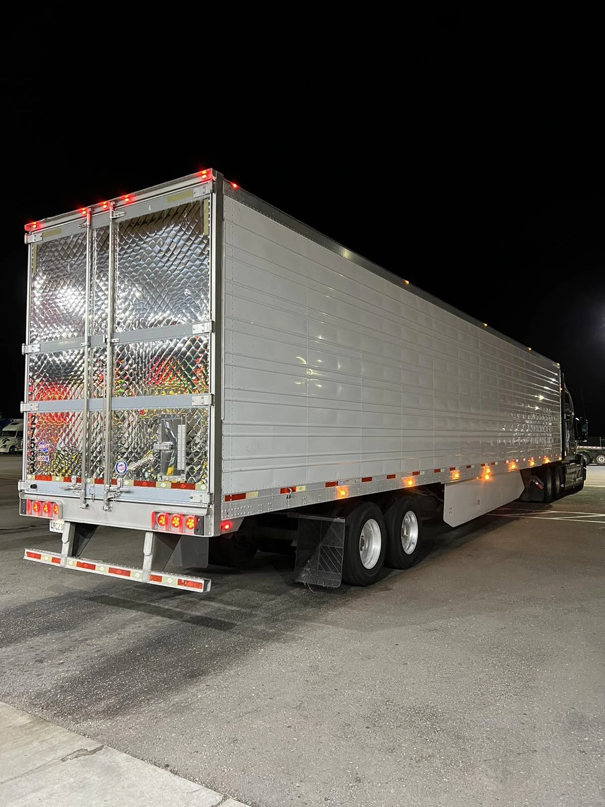 2016 Utility 3000R Refrigerator For Sale