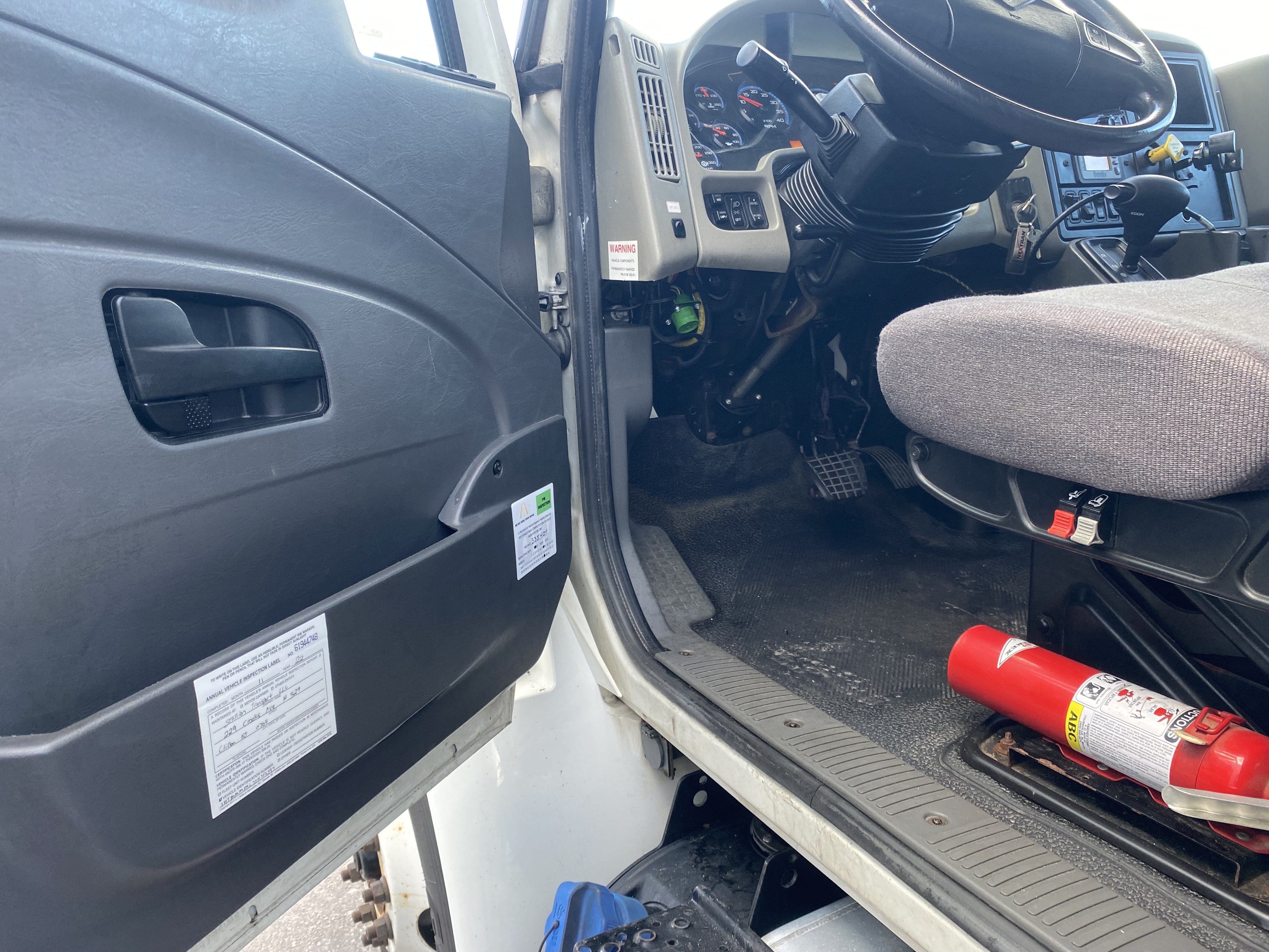 2018 International DURASTAR 4300 - Фото 9