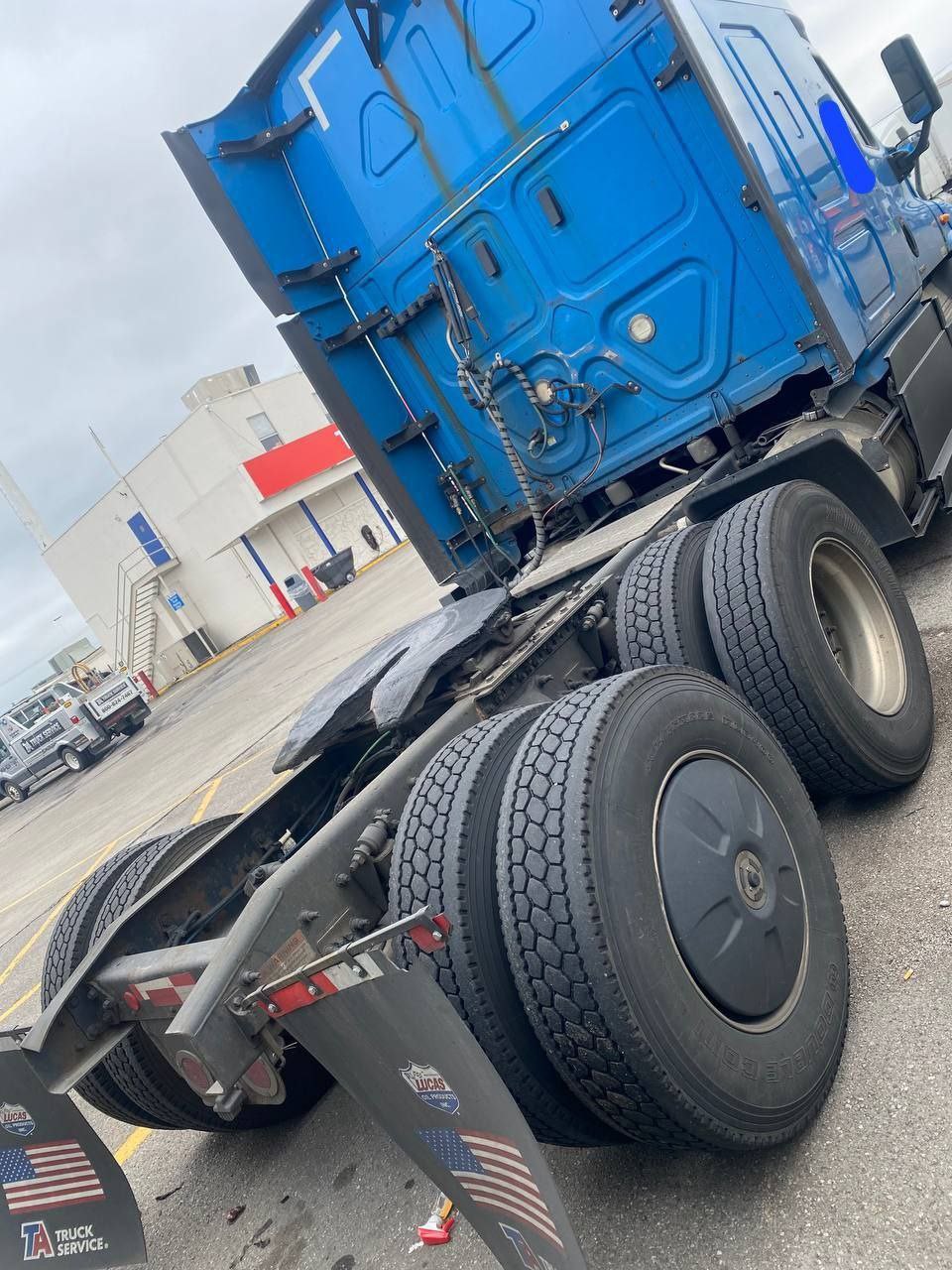 Freightliner Truck for Sale - Фото 7
