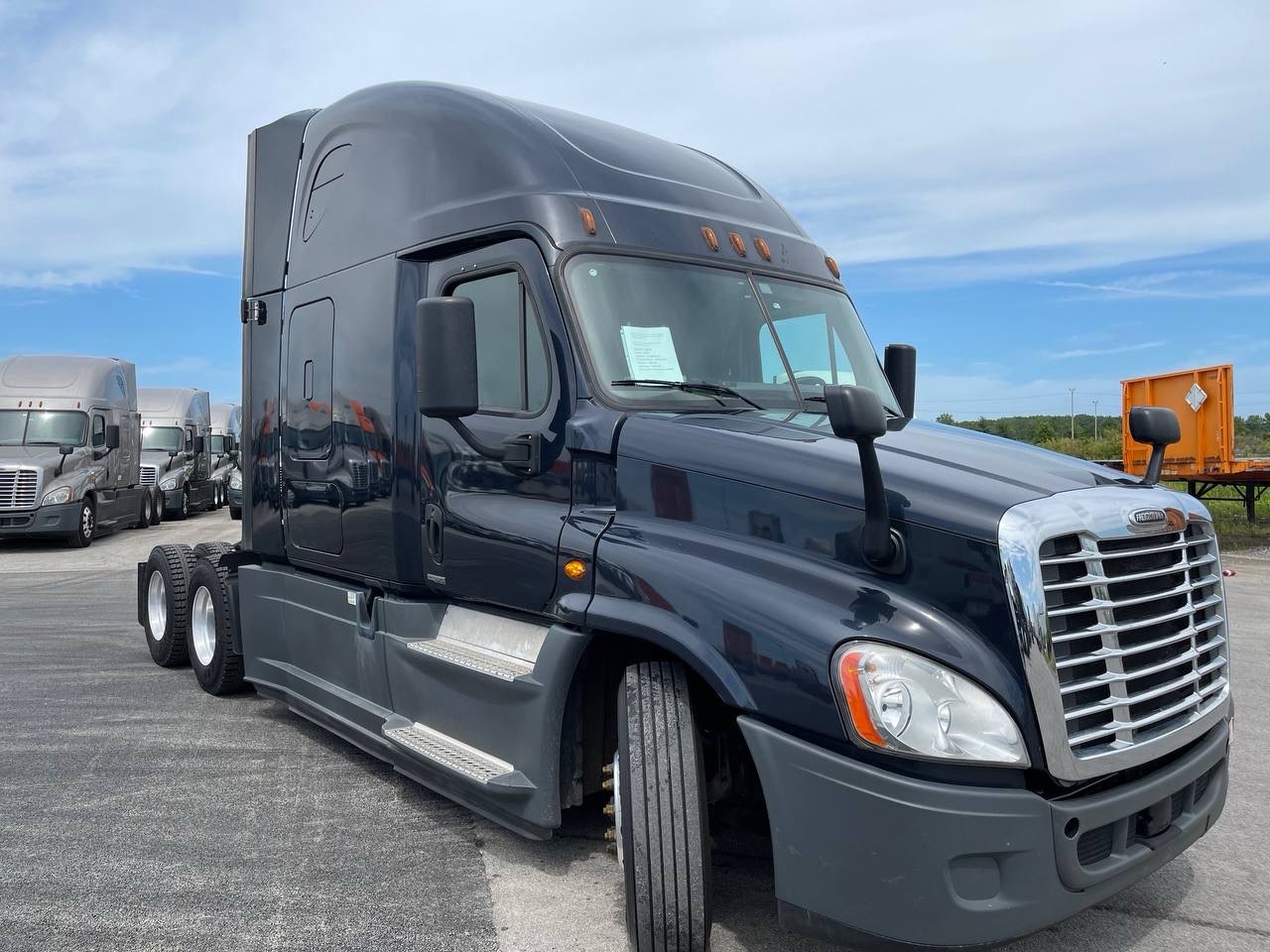 2017 Freightliner Cascadia for Sale - Фото 2