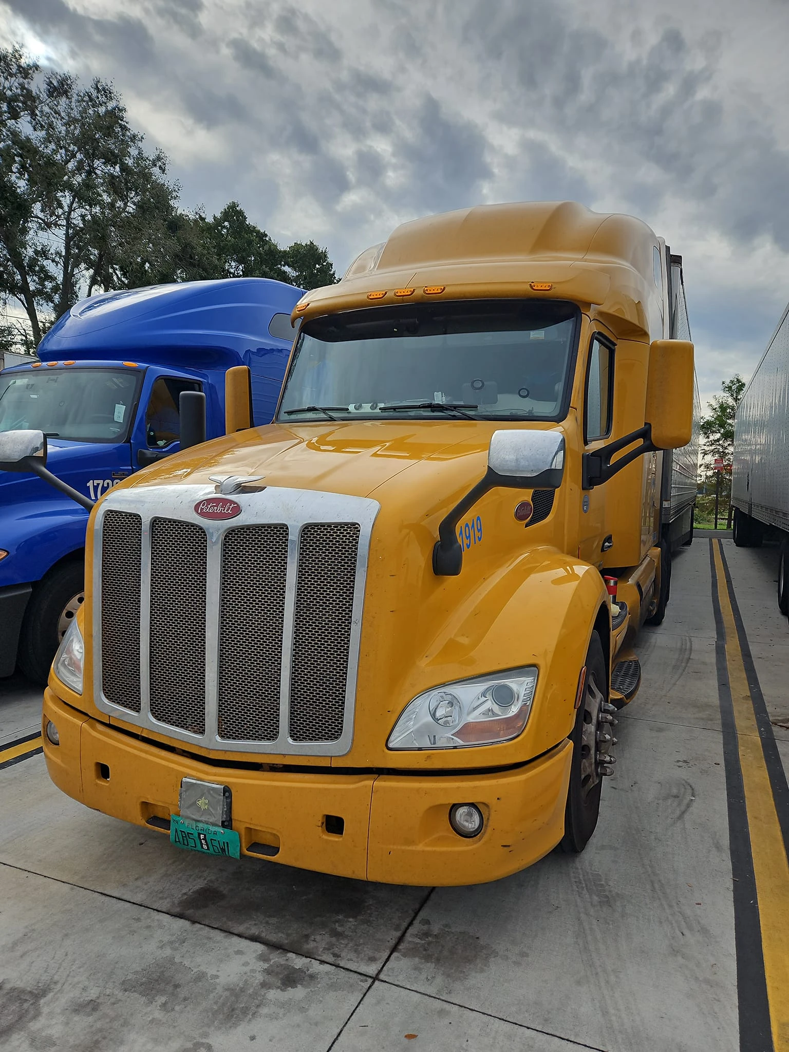 2020 Peterbilt 579 for Sale