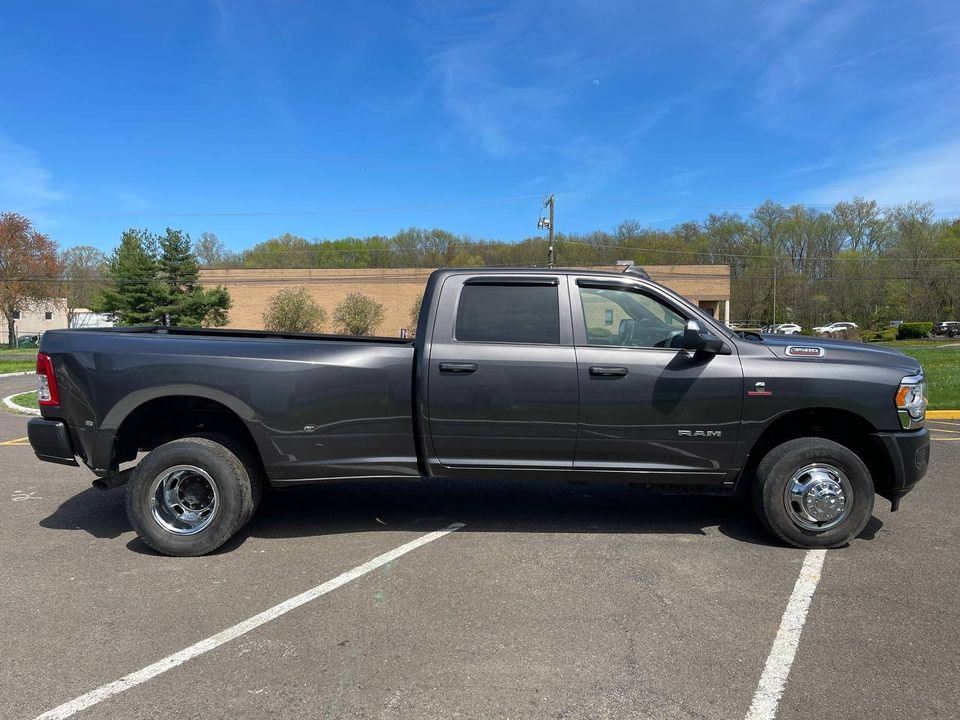 2021 RAM 3500 Tradesman - Фото 2