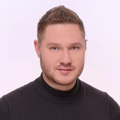 Керівник із продажу та операційки