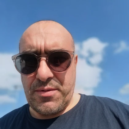 Водій