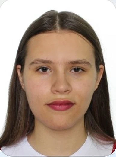 Офіціантка