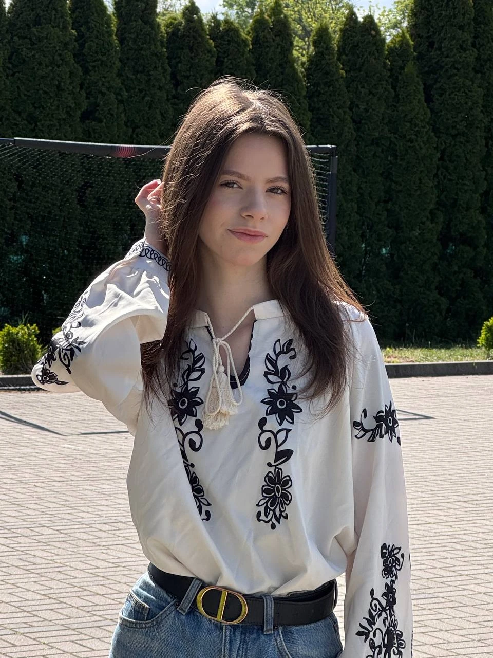 Отсутствует